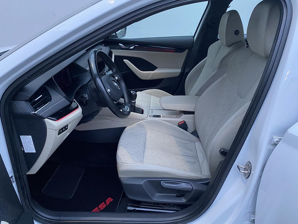 Škoda Octavia IV 2.0 TDi Style