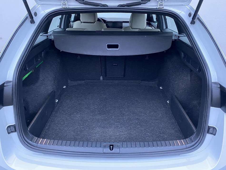 Škoda Octavia IV 2.0 TDi Style