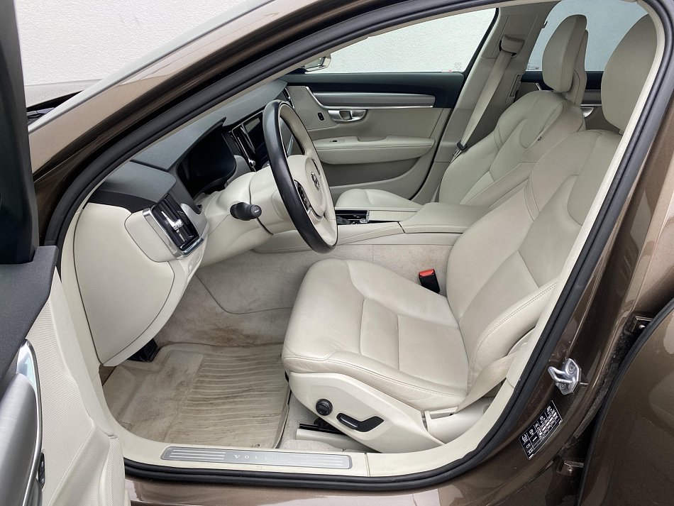 Volvo V90 2.0 D  4x4