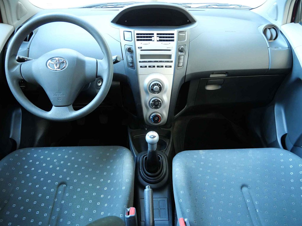 Toyota Yaris 1.3 