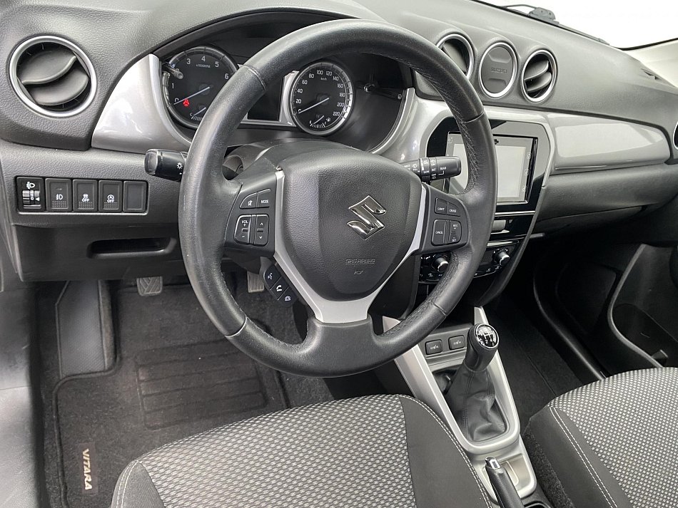 Suzuki Vitara 1.6 VVT 