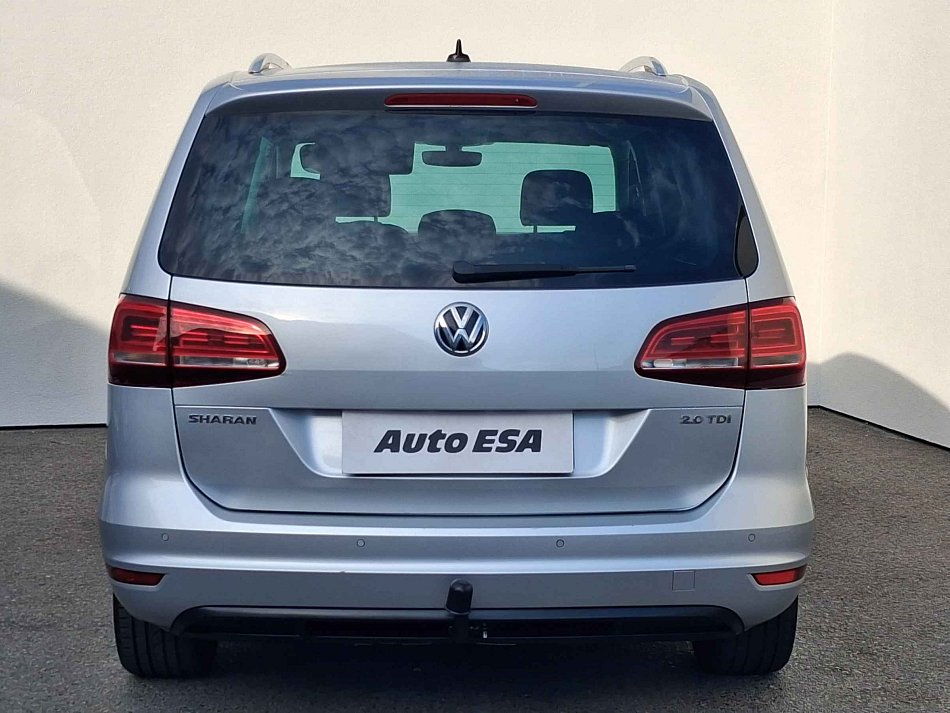 Volkswagen Sharan 2.0 TDi 