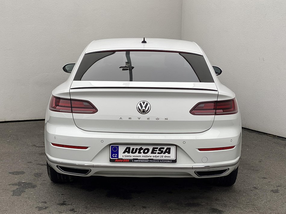 Volkswagen Arteon 2.0 TDi R-Line