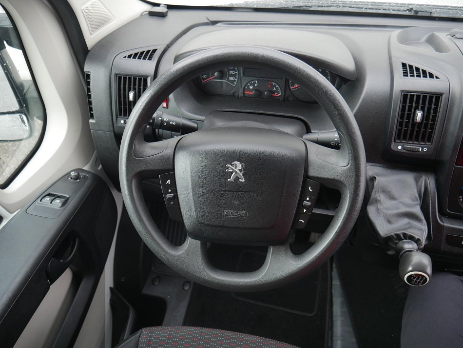 Peugeot Boxer 2.2HDi  PLACHTA L4