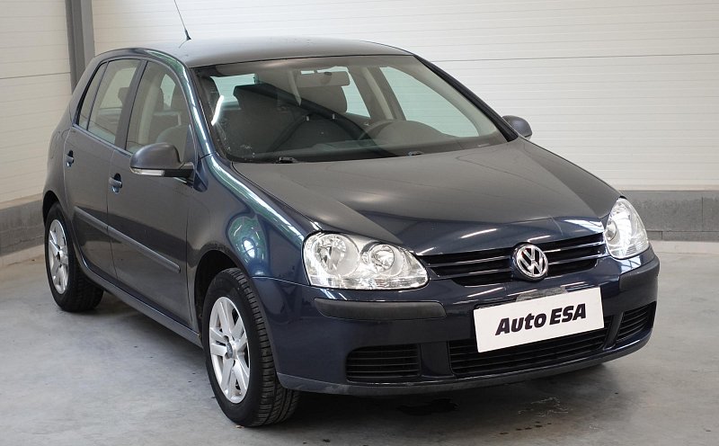 Volkswagen Golf 1.4MPI 