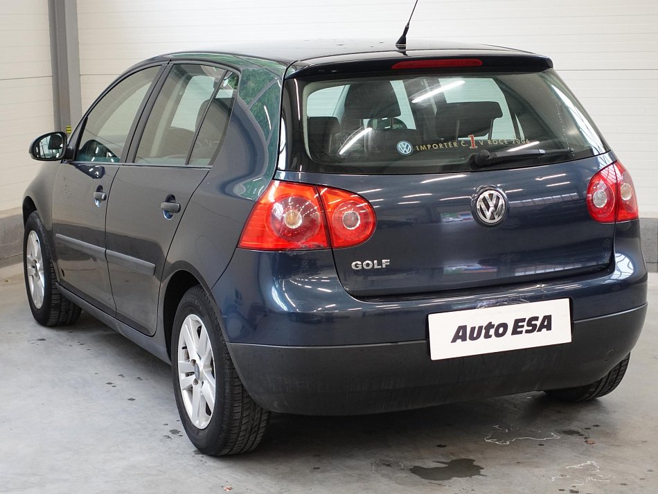 Volkswagen Golf 1.4MPI 