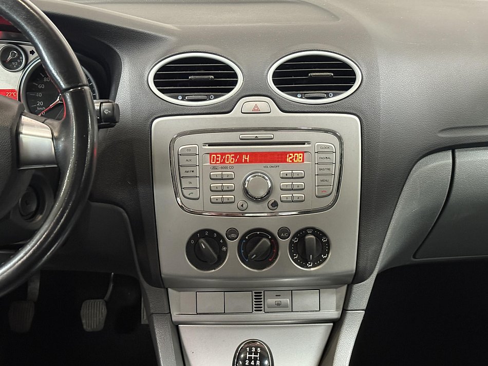 Ford Focus 1.6i 
