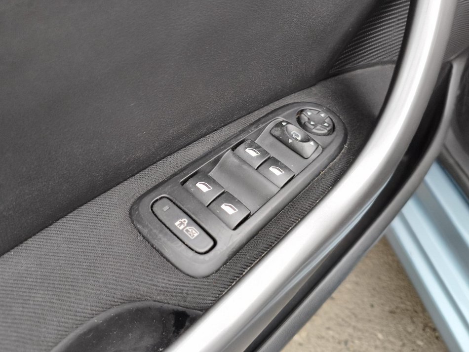 Peugeot 308 1.6HDi 