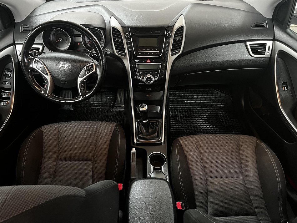 Hyundai I30 1.6CRDi 