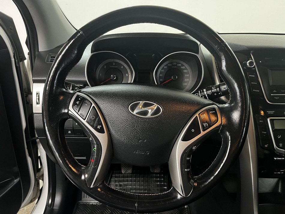 Hyundai I30 1.6CRDi 