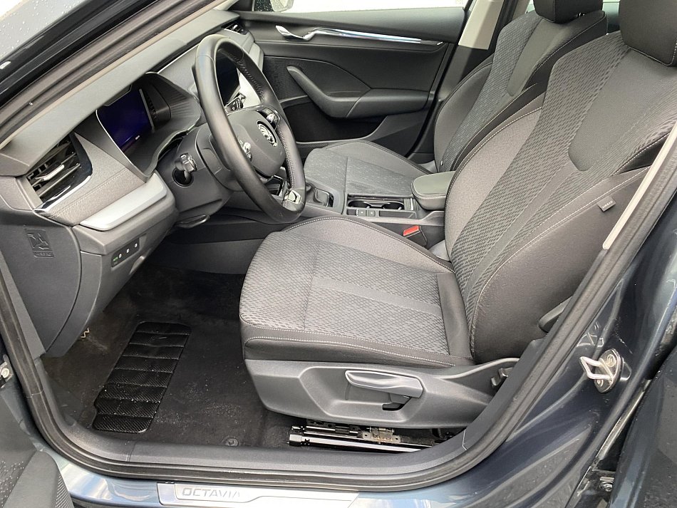 Škoda Octavia IV 1.5 TSi Style