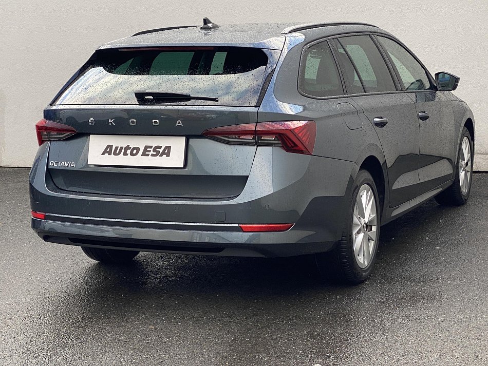 Škoda Octavia IV 1.5 TSi Style