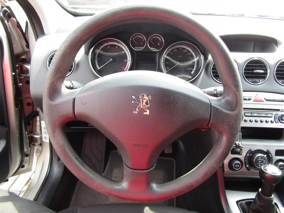 Peugeot 308 1.4 VTTi 