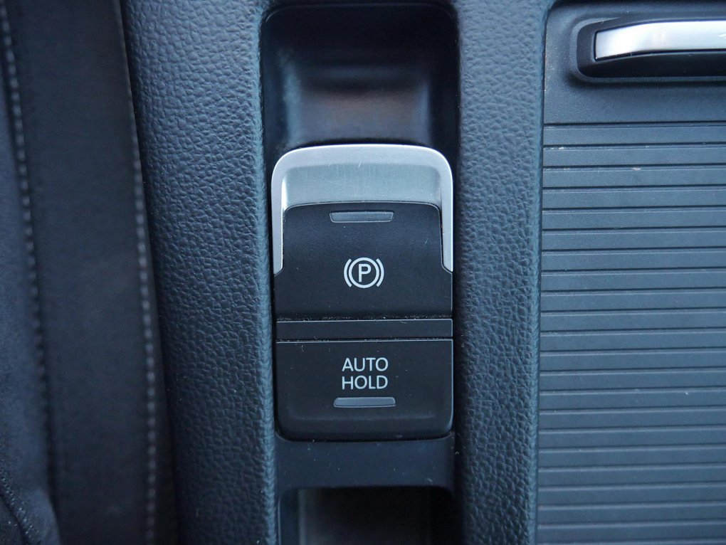 Volkswagen Passat 2.0TDi 