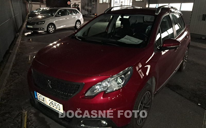Peugeot 2008 1.2PT 
