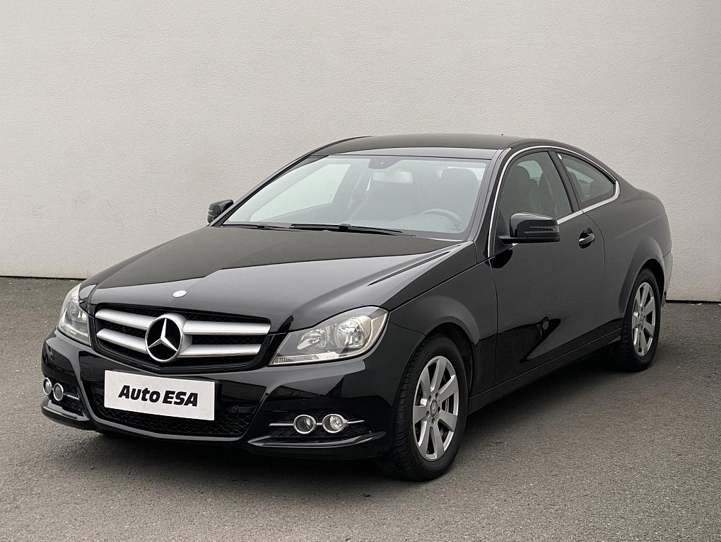 Mercedes-Benz Třída C 1.6i  C180