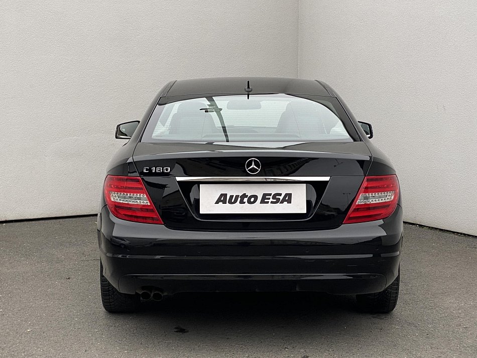 Mercedes-Benz Třída C 1.6i  C180