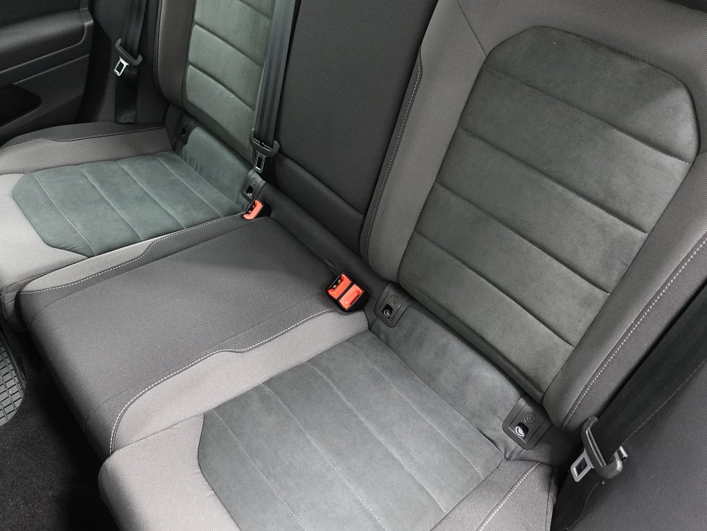 Volkswagen Golf 1.5 TGi Highline