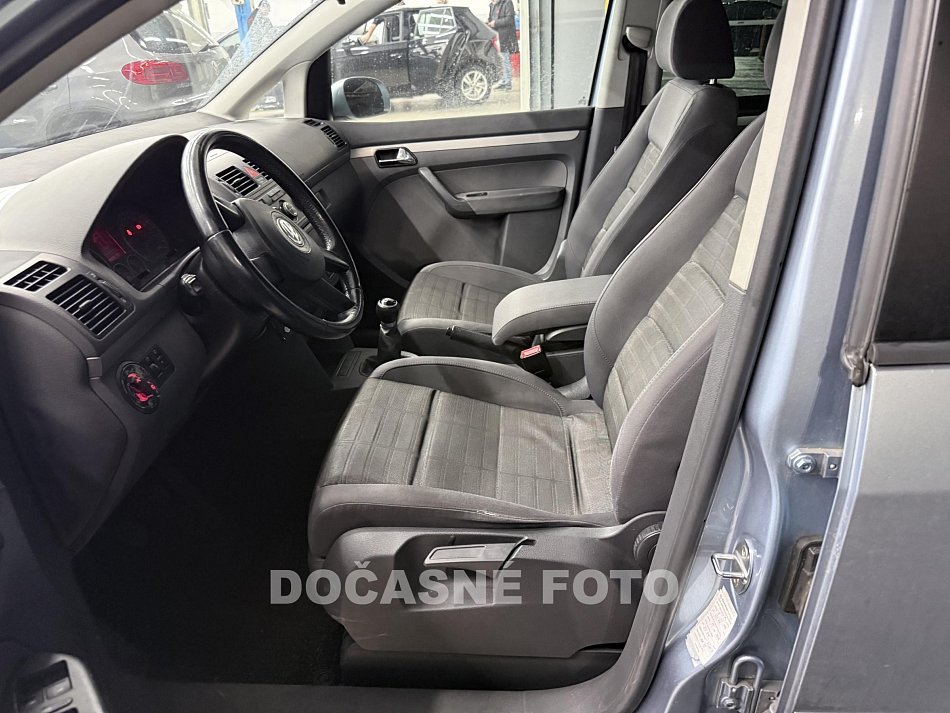 Volkswagen Touran 1.9 TDi 
