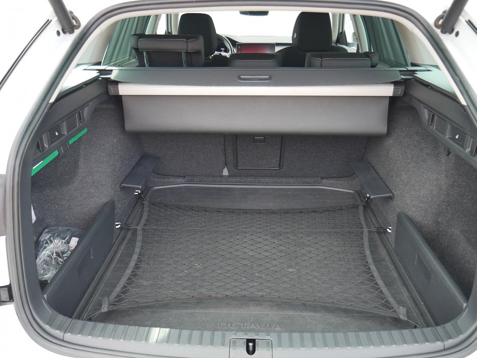 Škoda Octavia IV 2.0 TDi Style