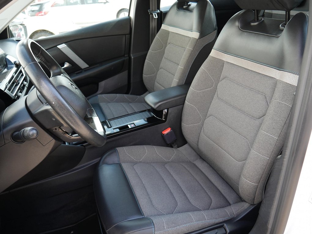 Citroën C4 1.2 PT 