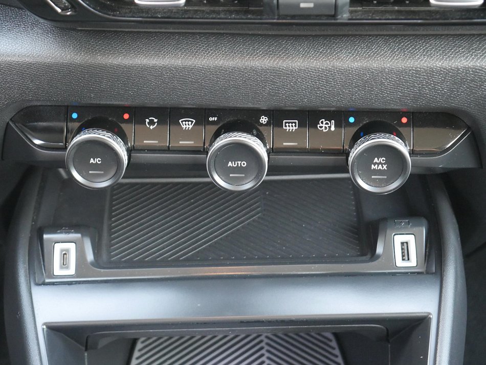 Citroën C4 1.2 PT 