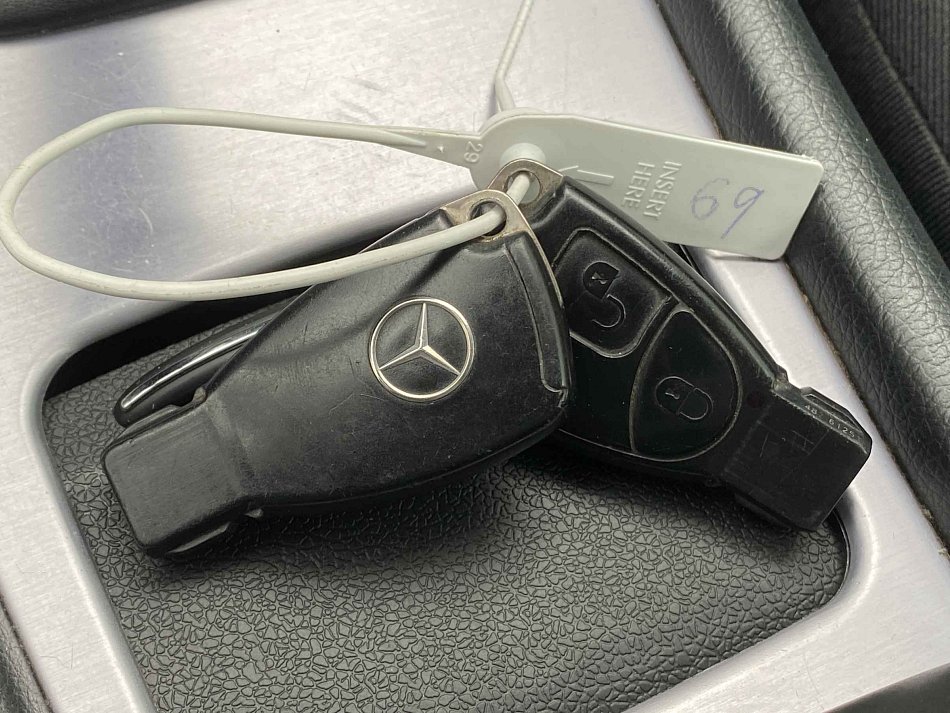 Mercedes-Benz Třída C 2.2CDi 