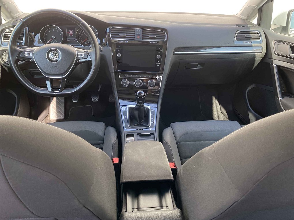 Volkswagen Golf 1.5TSi Highline