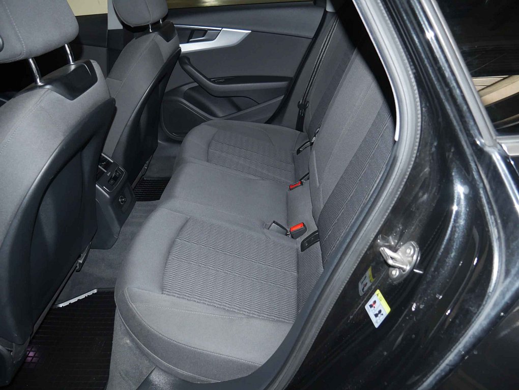 Audi A4 2.0 TDi 