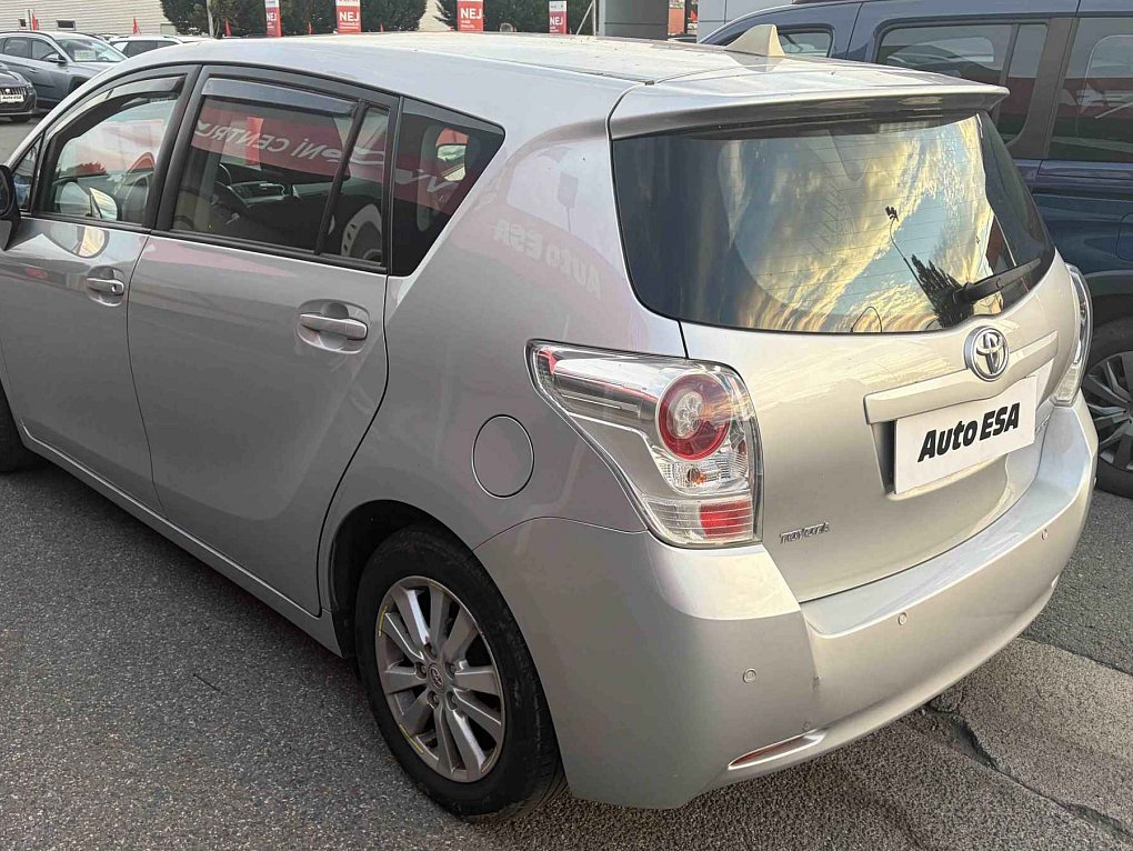 Toyota Verso 1.8 