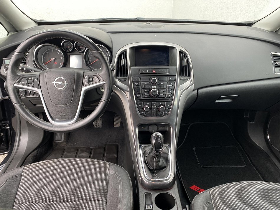 Opel Astra 1.7 CDTi Cosmo