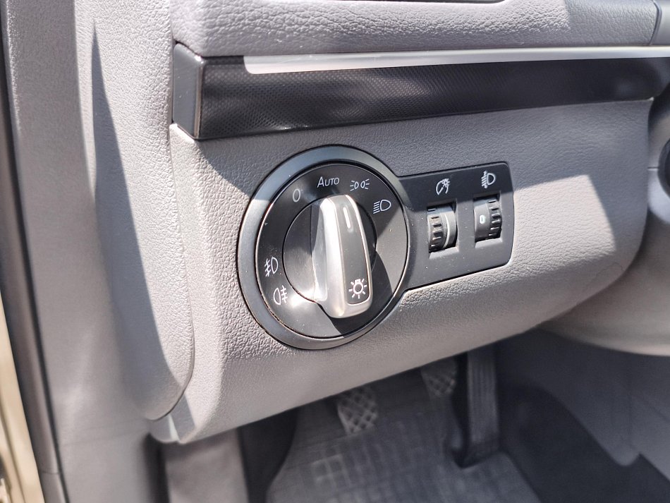 Volkswagen Touran 2.0 TDi Highline