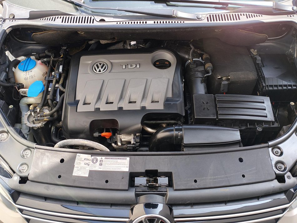 Volkswagen Touran 2.0 TDi Highline