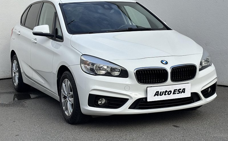 BMW Řada 2 1.5 i 