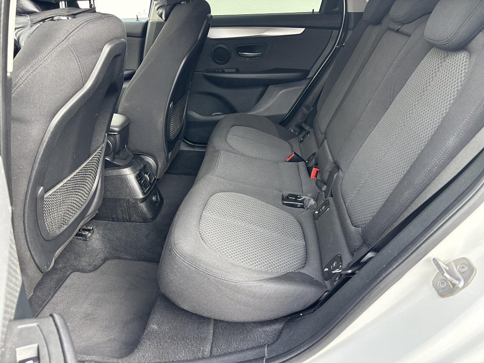 BMW Řada 2 1.5 i 
