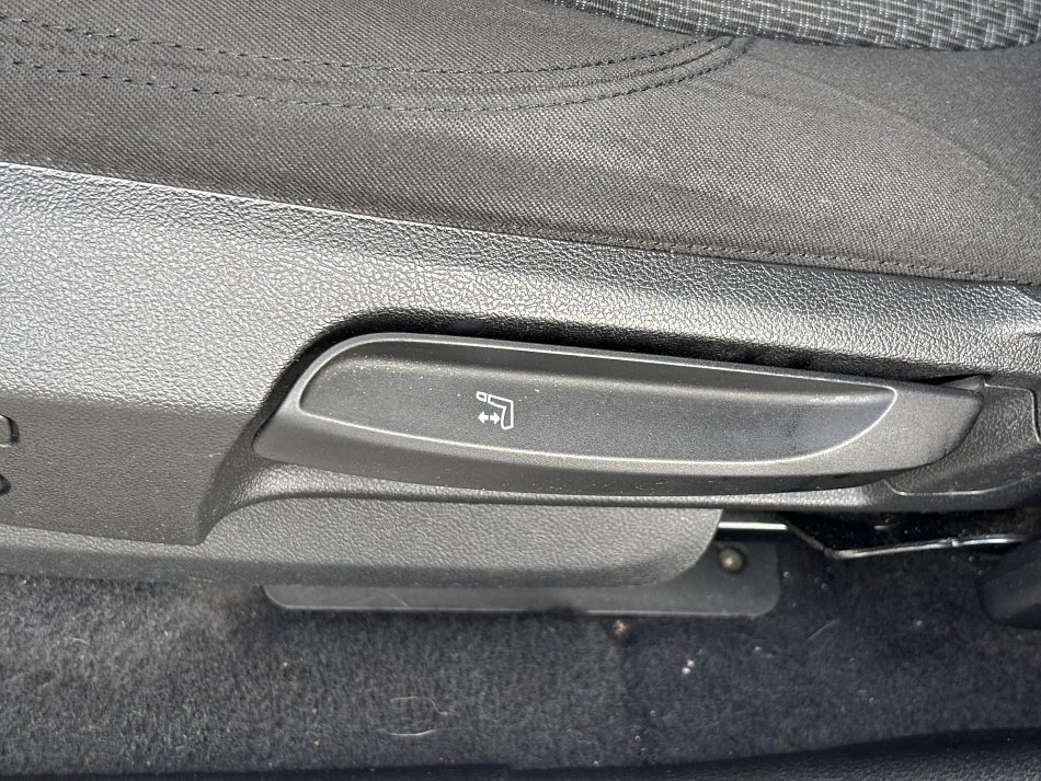 BMW Řada 2 1.5 i 