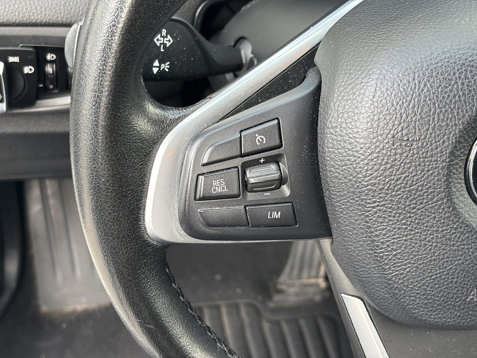 BMW Řada 2 1.5 i 
