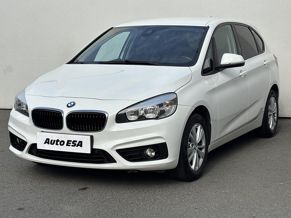 BMW Řada 2 1.5 i 