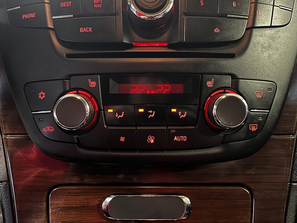 Opel Insignia 2.0CDTi 