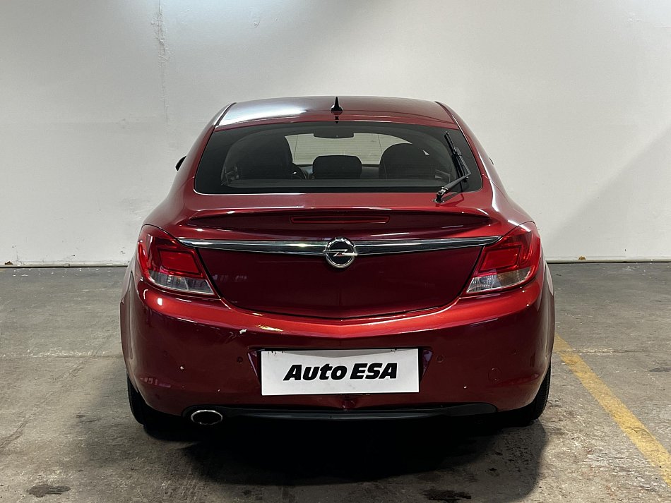 Opel Insignia 2.0CDTi 