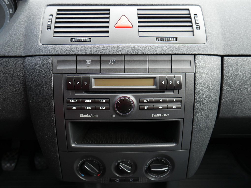 Škoda Fabia I 1.4 16V Ambiente