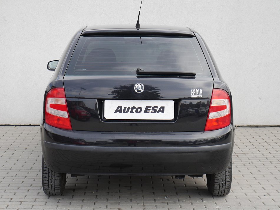 Škoda Fabia I 1.4 16V Ambiente