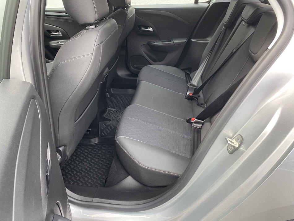 Opel Corsa 1.2T Elegance