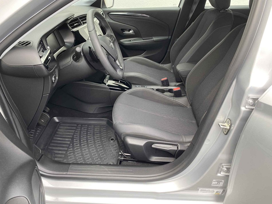Opel Corsa 1.2T Elegance