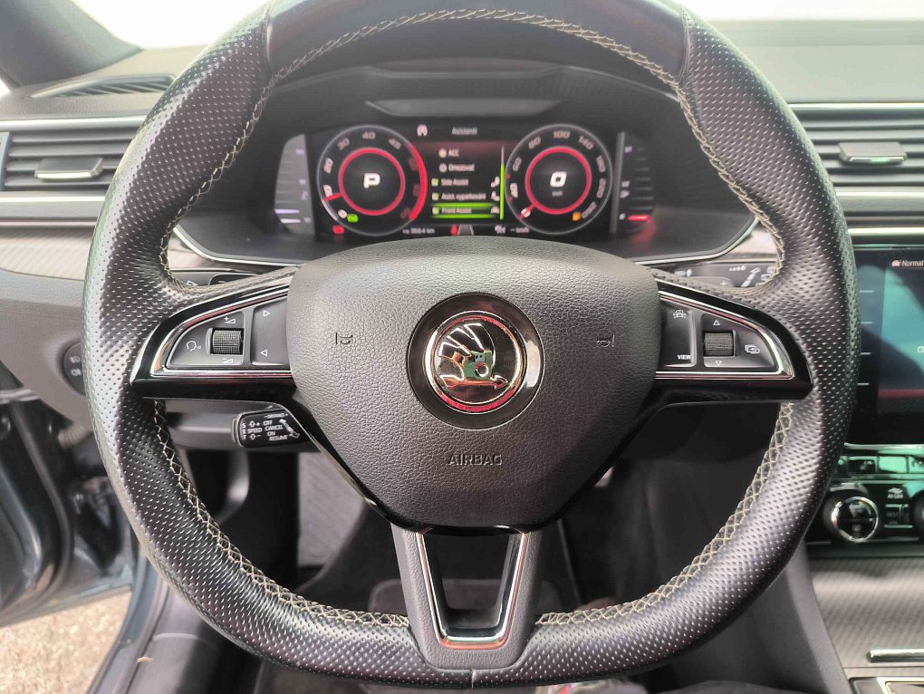 Škoda Superb III 2.0 TDi SportLine 4x4