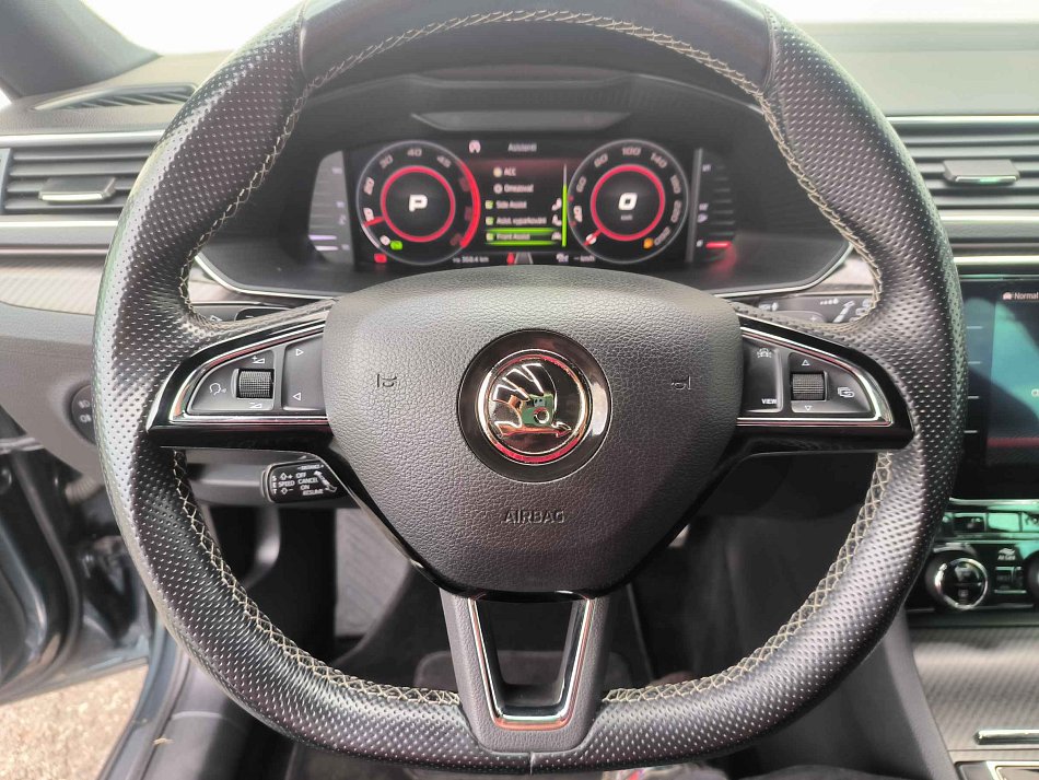 Škoda Superb III 2.0 TDi SportLine 4x4