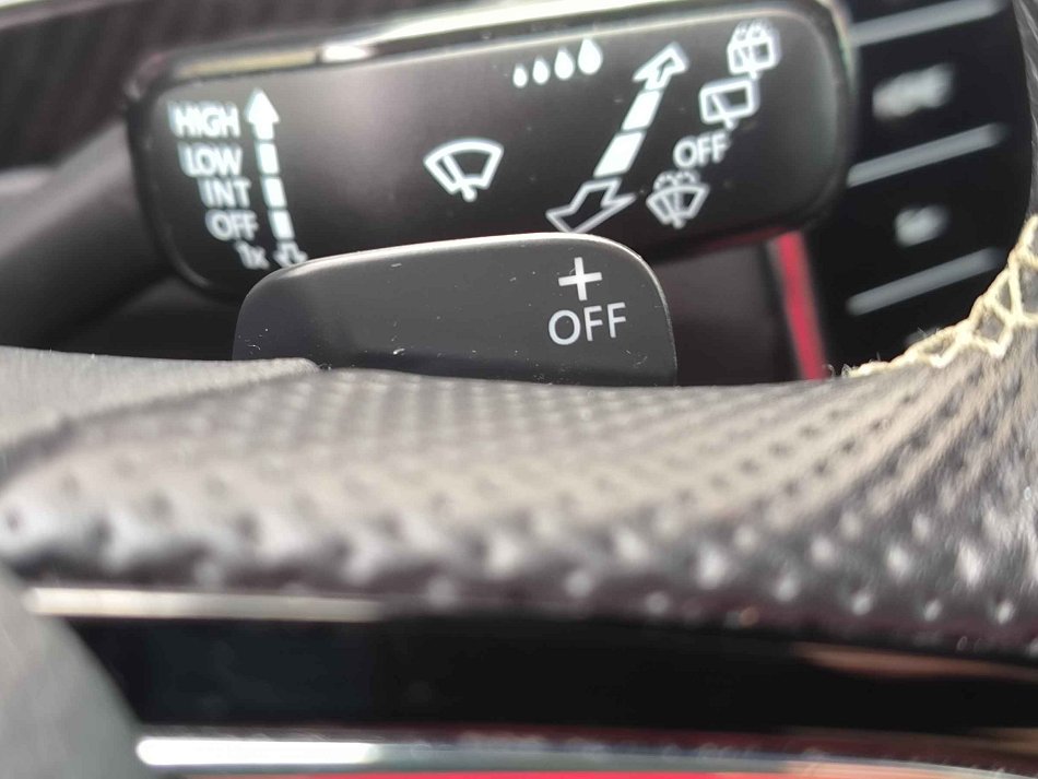 Škoda Superb III 2.0 TDi SportLine 4x4