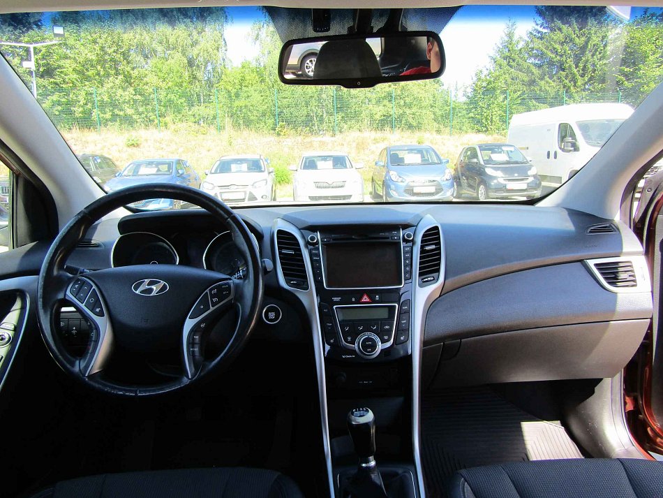 Hyundai I30 1.6 CRDI 
