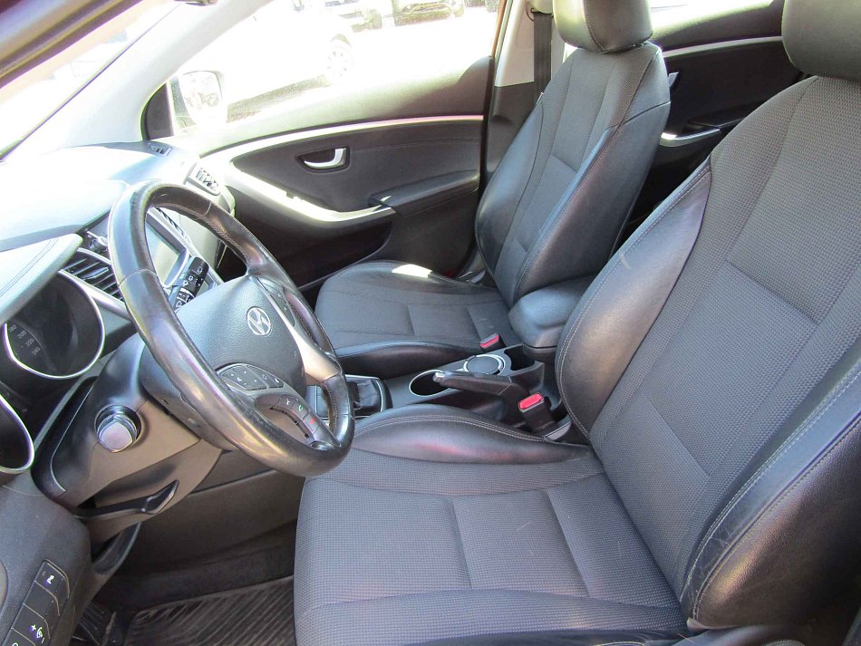 Hyundai I30 1.6 CRDI 