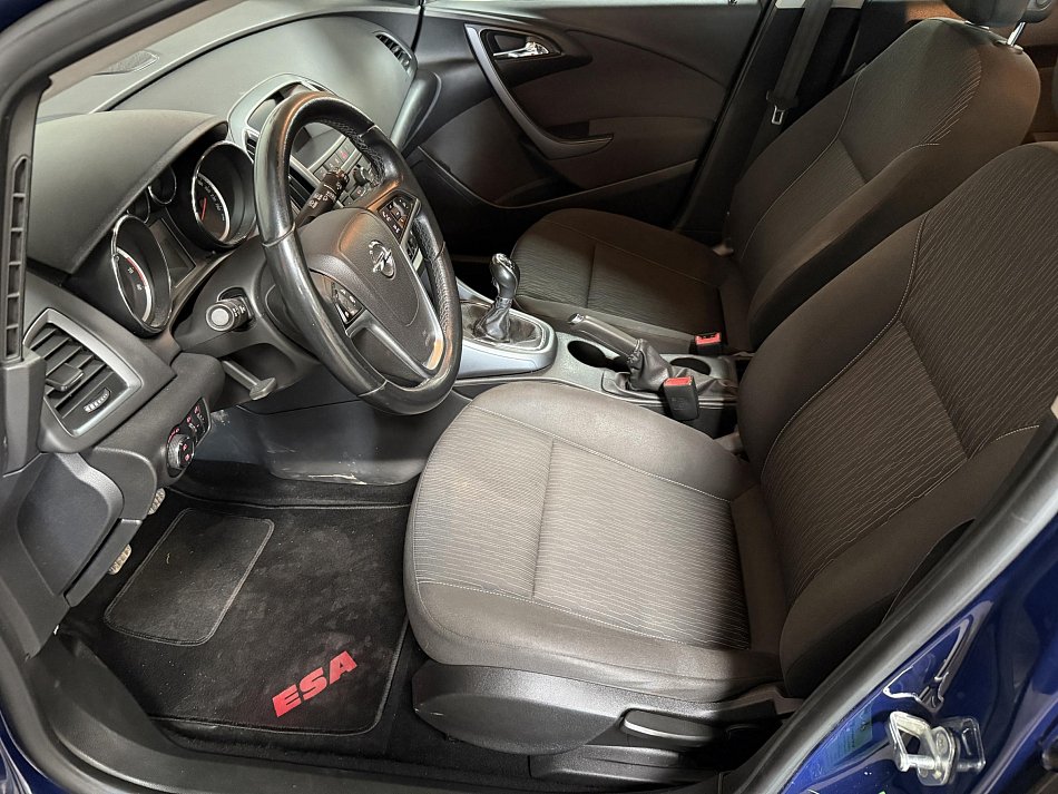 Opel Astra 1.4 T 